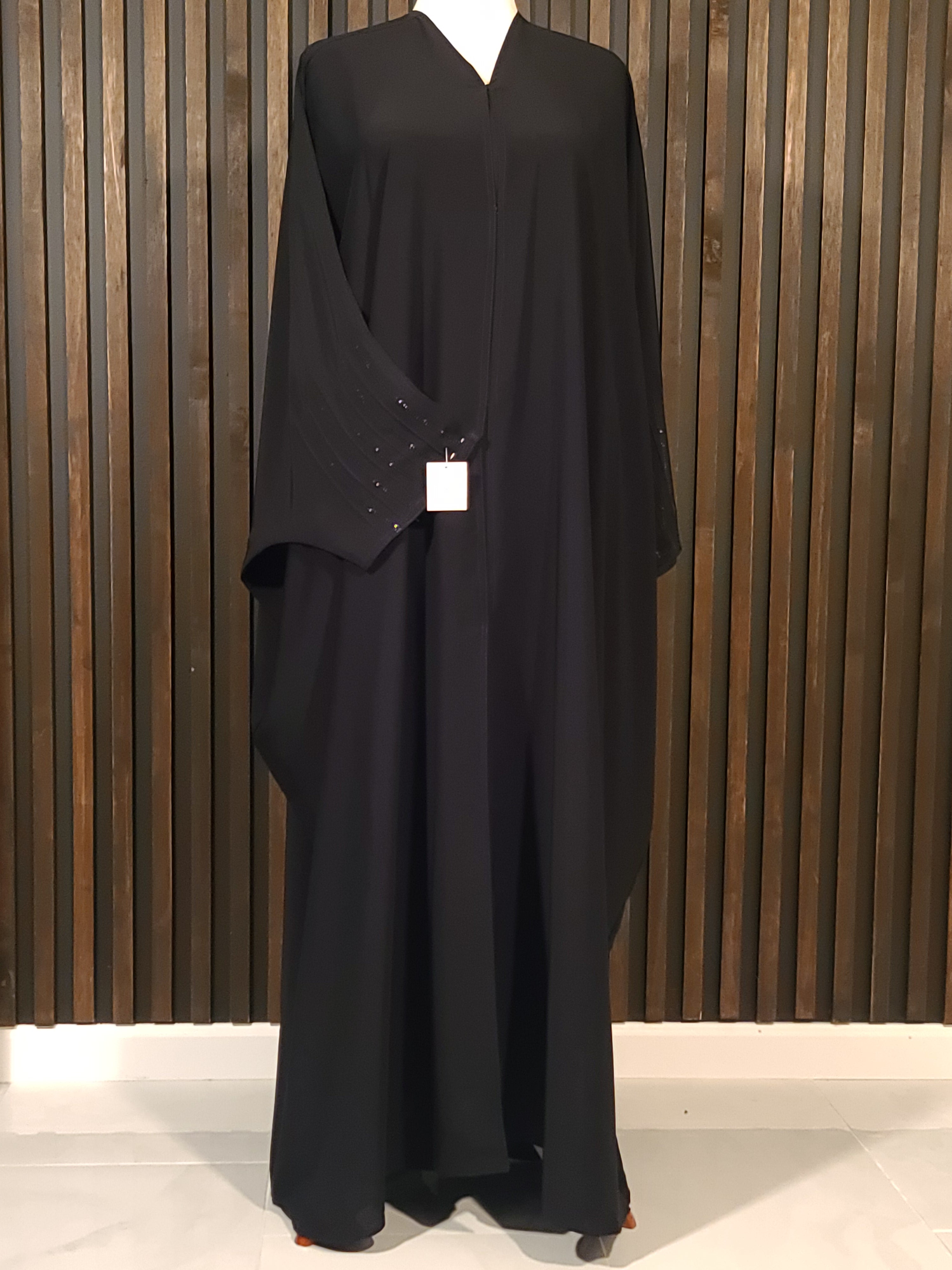 Melika – Bisht Abaya