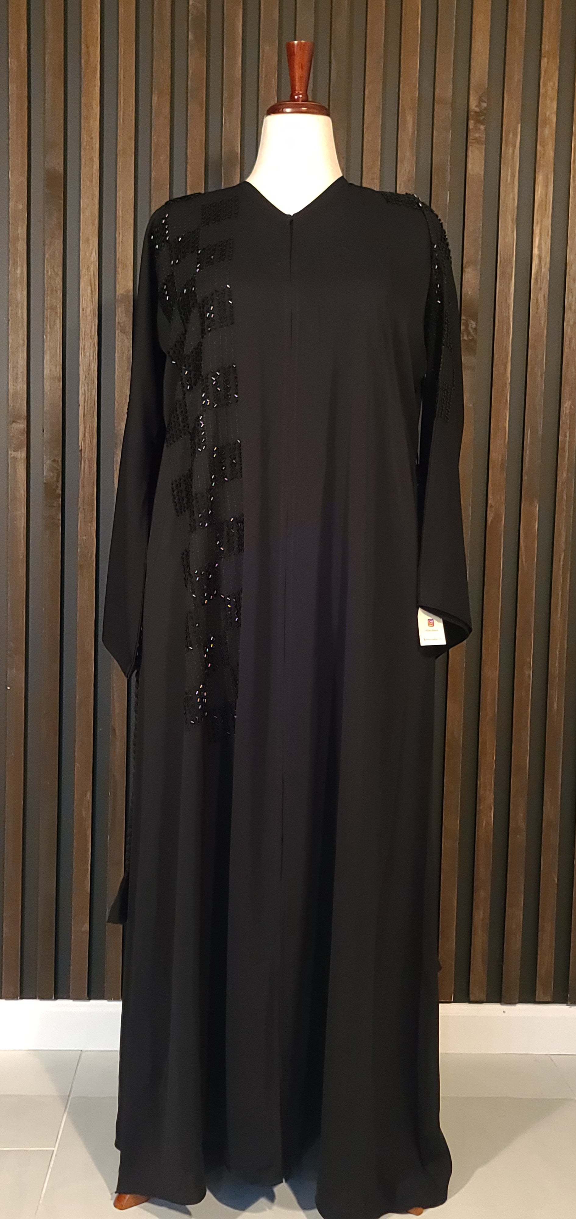 Raina - Black Abaya