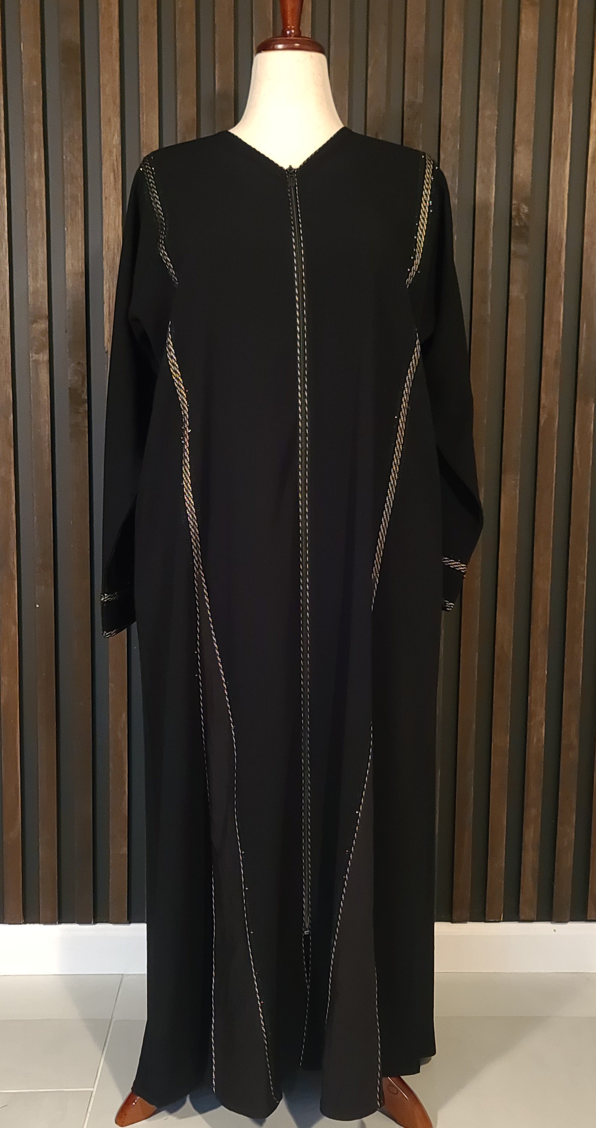 Taj 2 – Golden Ribbon Abaya