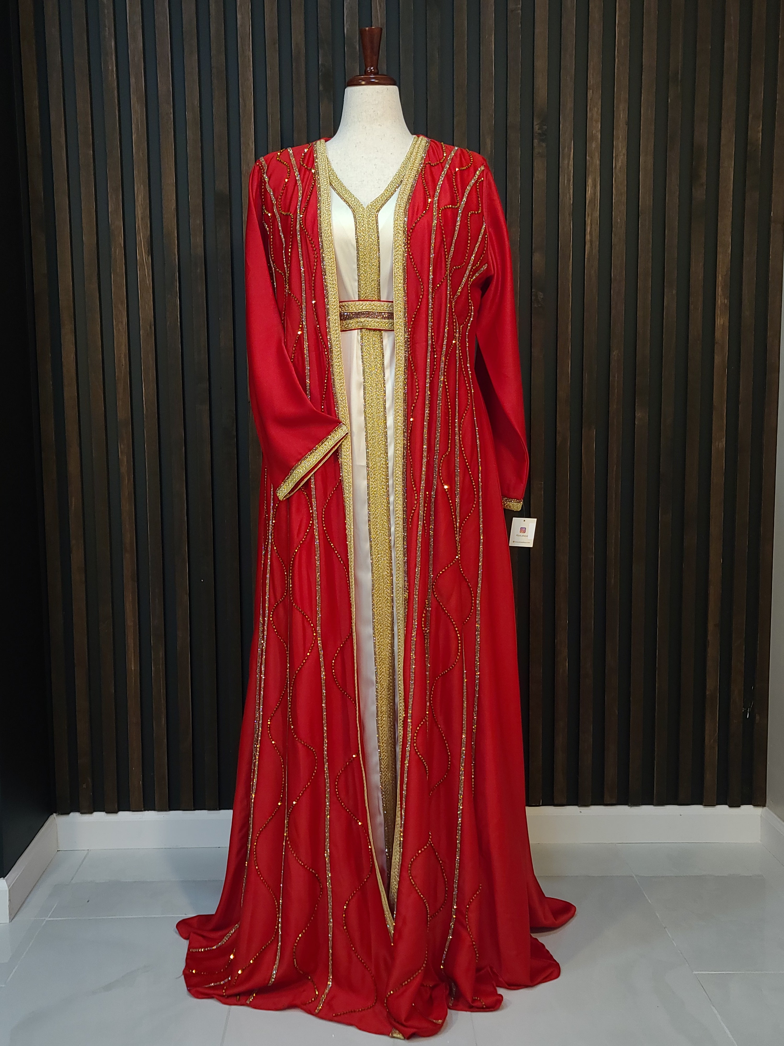 Kaftan - Red Dress